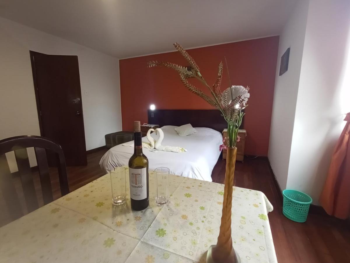 Isabela Hotel Ла-Пас Экстерьер фото